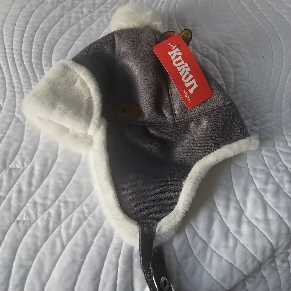 NWT Kukuji Gray Faux Suede Trapper Hat Sherpa Lined Kids Unisex OS